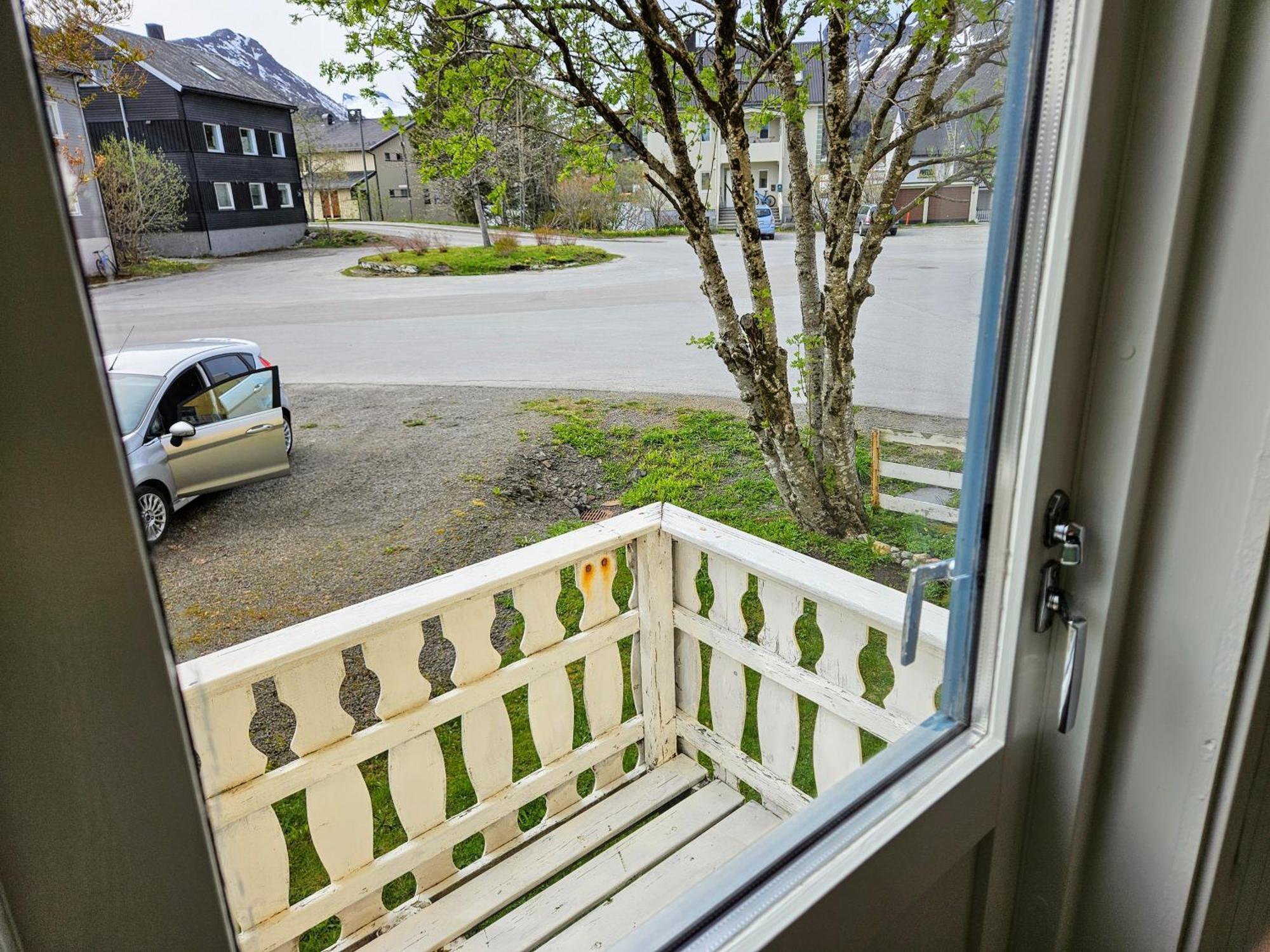 Leilighet I Svolvaer Sentrum Extérieur photo